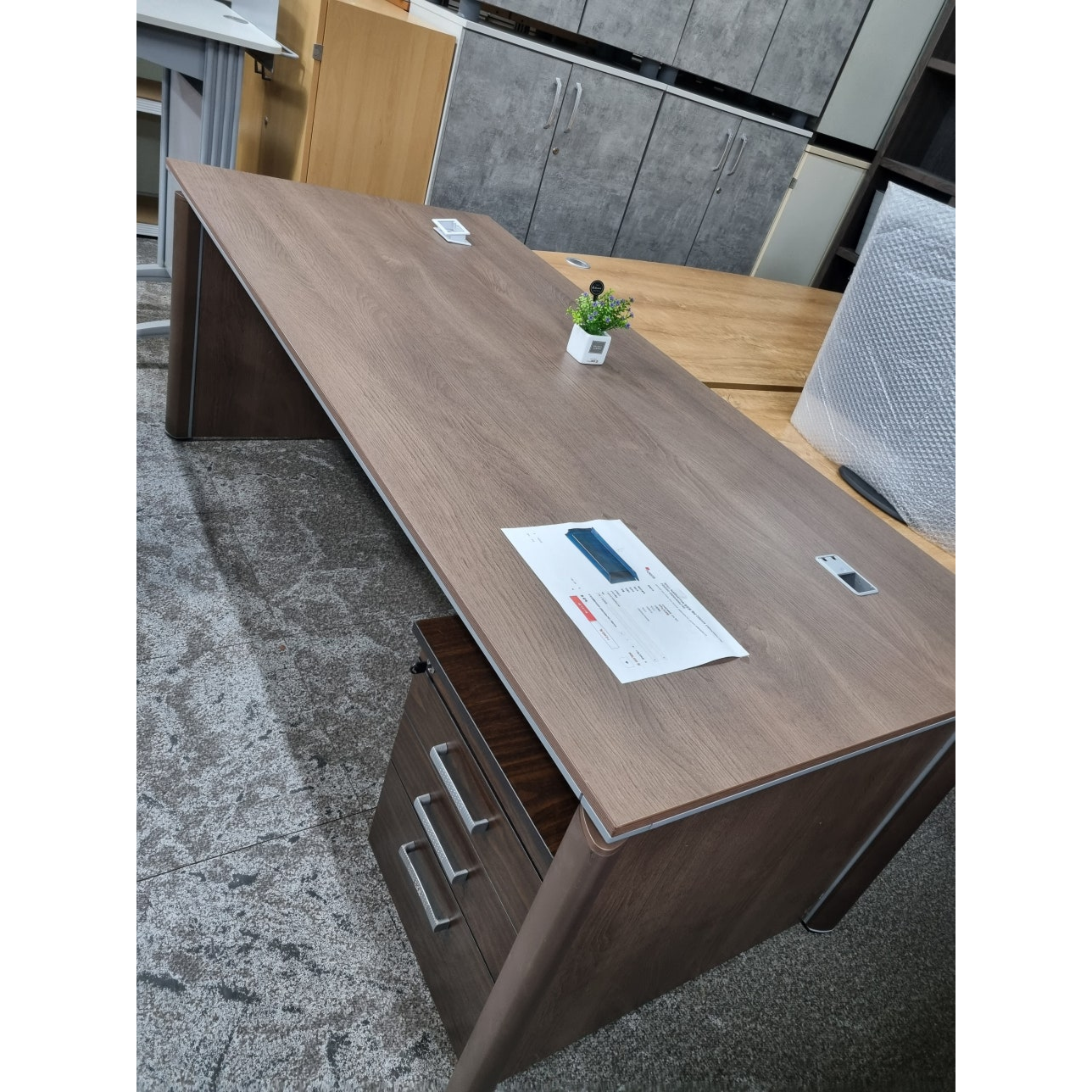 [1대 한정] 퍼시스 중역책상(이동서랍 제공)